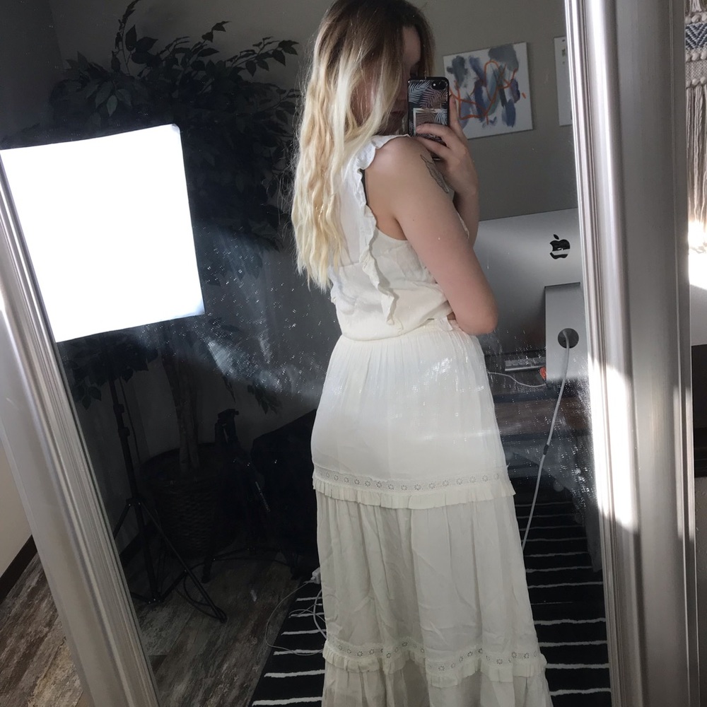 Moon River Ruffle Top - Picture 4 of 6